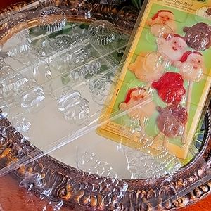 Wilton Christmas Candy Mold Bundle Lollipop molds Santa Christmas tree Snowman